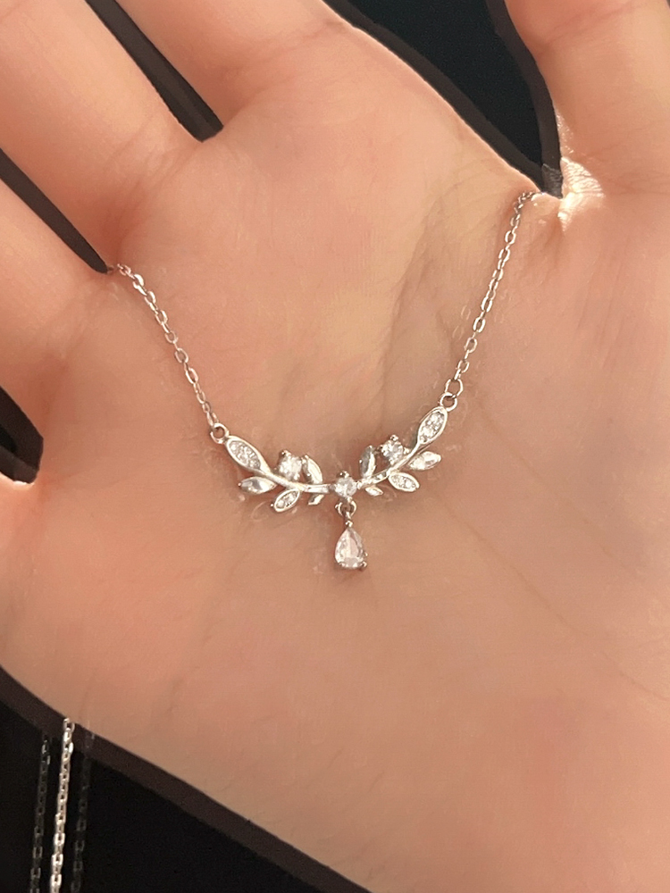 Lucky Floral Branch Laurel Goddess Necklace