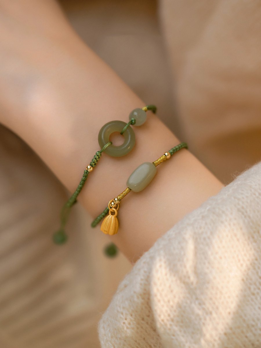 《Peace and Joy》 Natural Jade Vintage Style Safety Buckle Bracelet