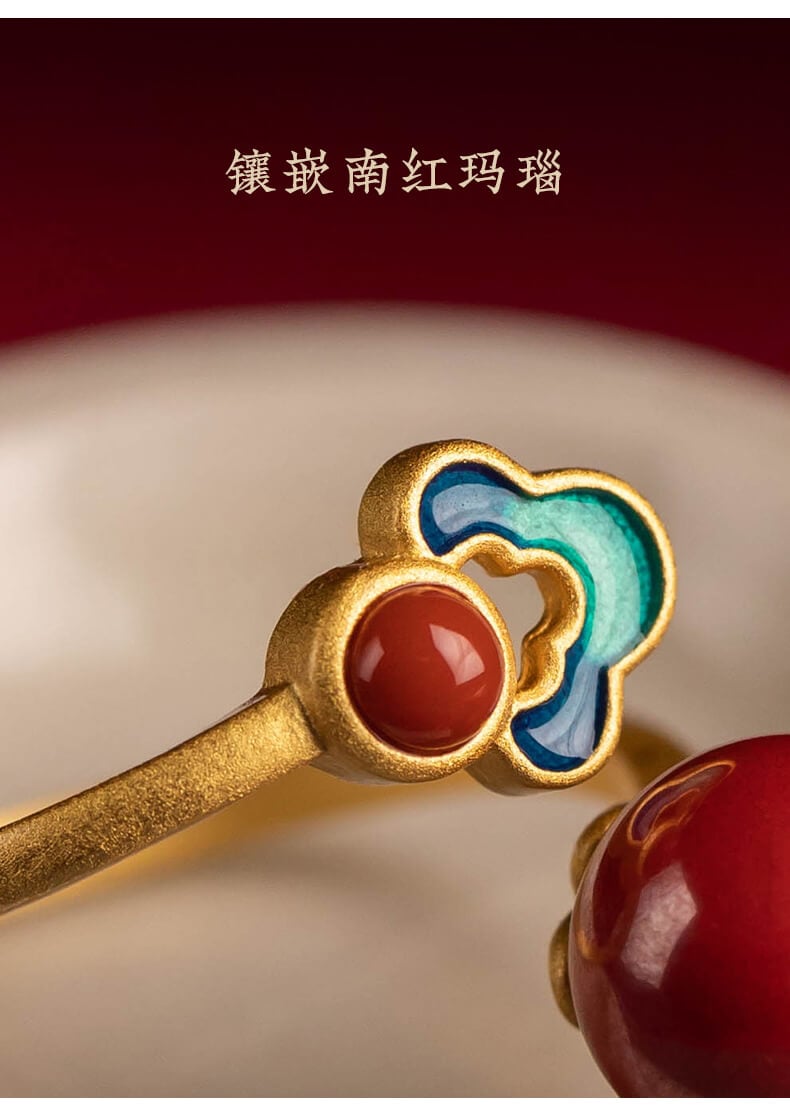 《The Auspicious Cloud Ring》 - A cinnabar ring featuring a new Chinese-style design with auspicious cloud motifs.