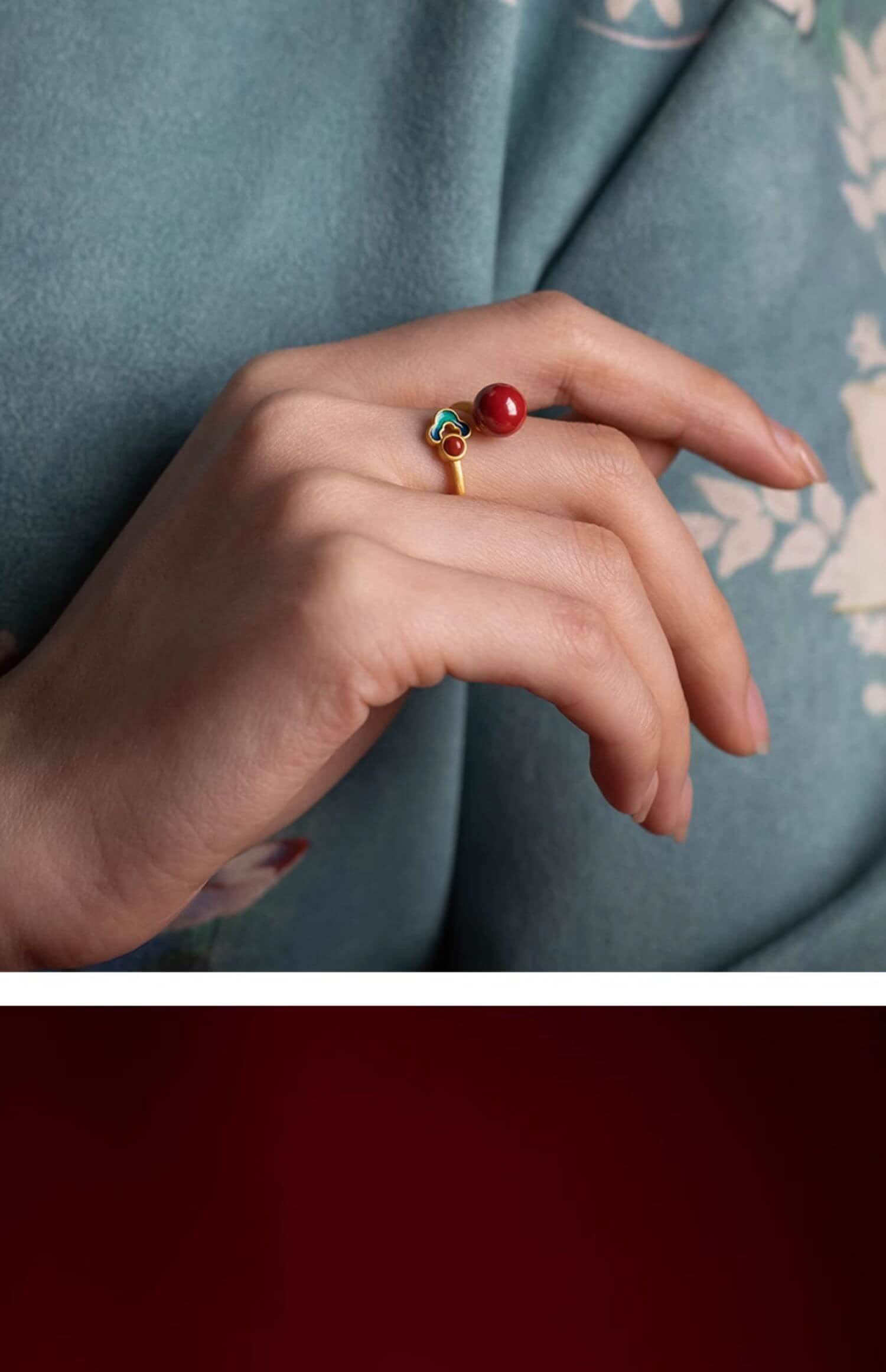 《The Auspicious Cloud Ring》 - A cinnabar ring featuring a new Chinese-style design with auspicious cloud motifs.