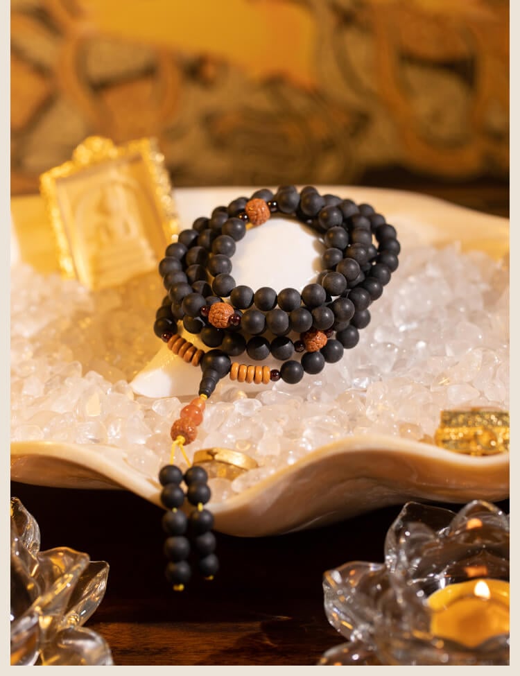 《Emptiness Released》 Natural Medicinal Amber Buddhist Prayer Beads Bracelet with 108 Beads