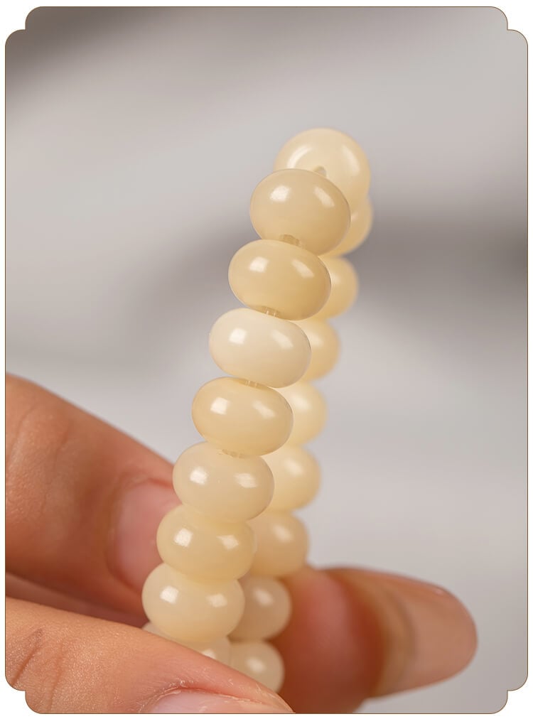 《Gentle as Jade》 Creamy Yellow Jade Bodhi Root Bracelet