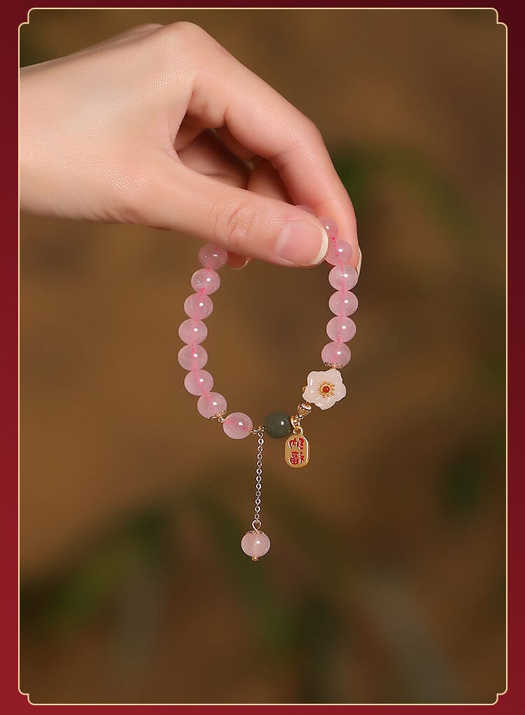 《Vivid and Lifelike》 Peach Blossom Pink Crystal Bracelet