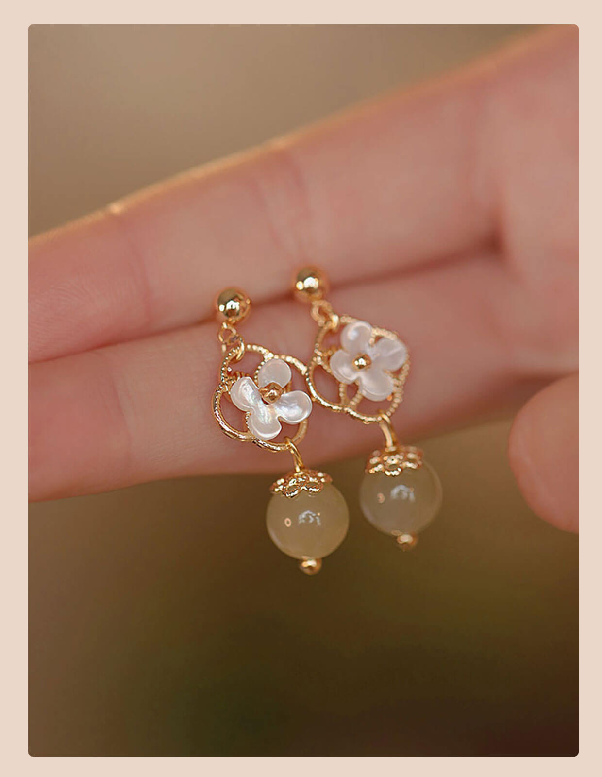 《Full Bloom》 Small Orchid Hetian Jade Earrings