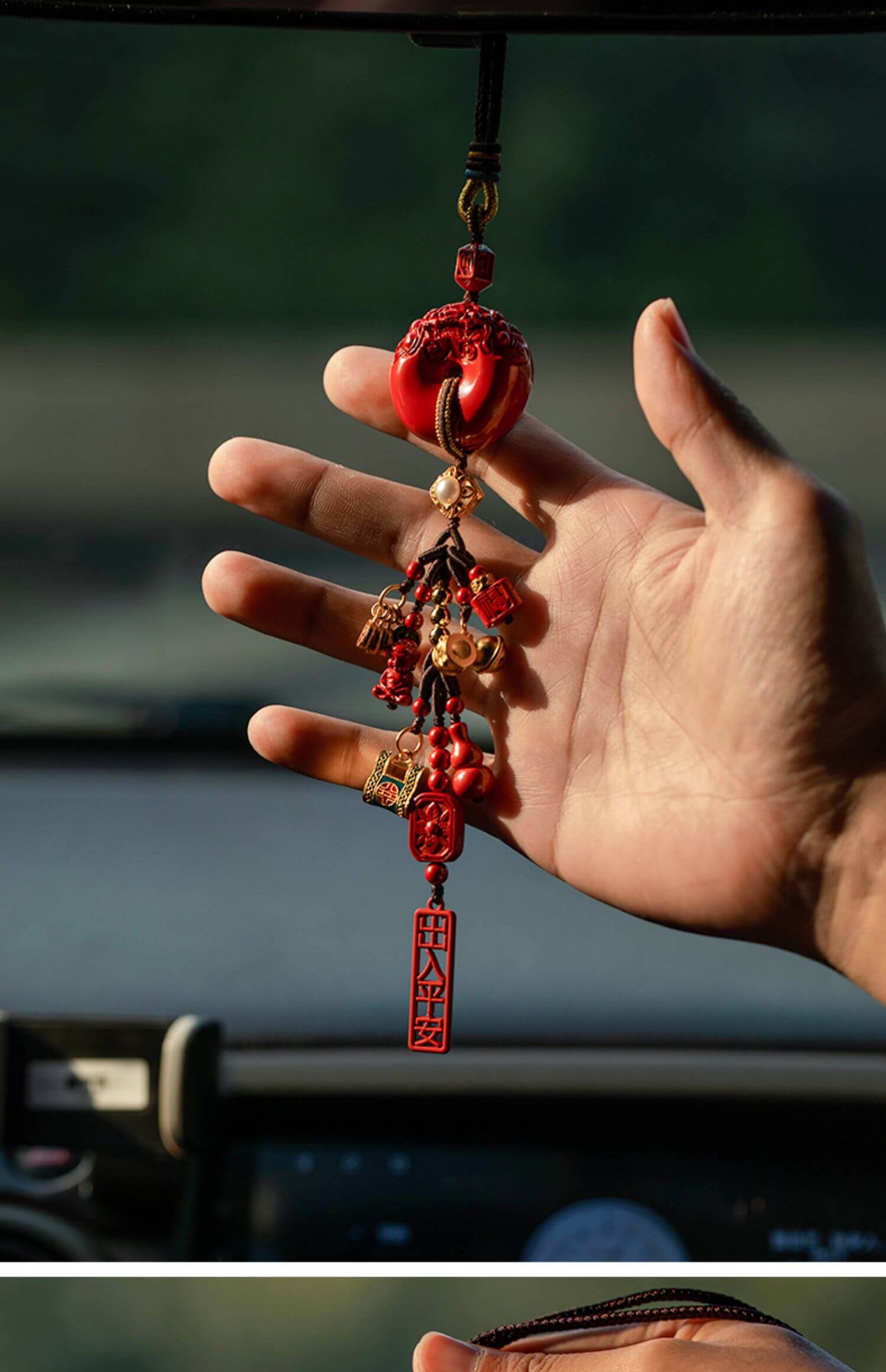 Varied weather~ Auspicious Year of the Tiger car pendant for safety