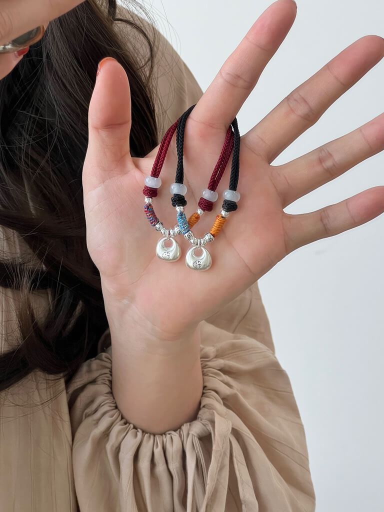 《Little Fortune》 Solid 999 Silver Dragon Year Red Rope Bracelet for Zodiac Year