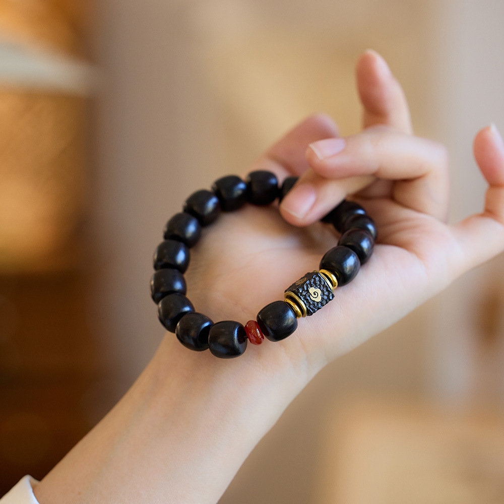 《Roads Unraveled》 Chicken Crow Purple Sandalwood and Ebony Wood Bracelet