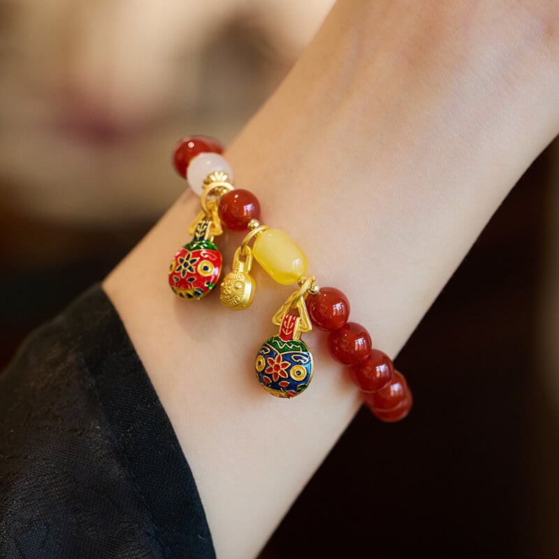 《The Gold-Eating Beast》 Natural Red Agate Vintage Wealth-Attracting Bracelet