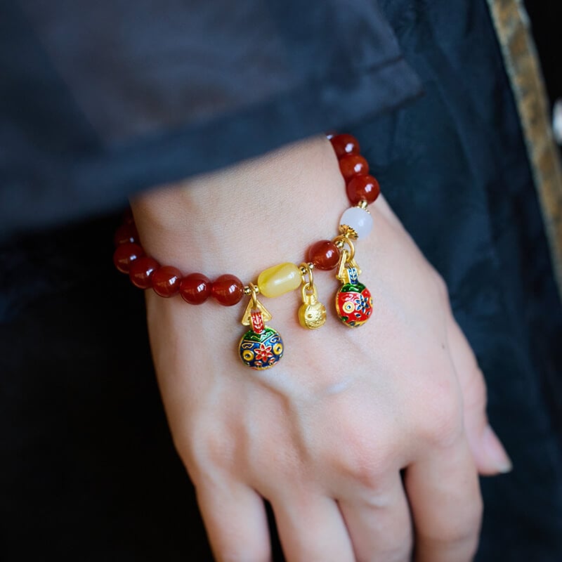 《The Gold-Eating Beast》 Natural Red Agate Vintage Wealth-Attracting Bracelet