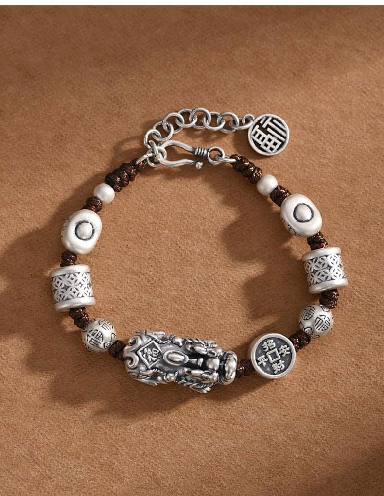 《Wealth and Peace》 999 Silver Unisex Pixiu Lucky Bracelet