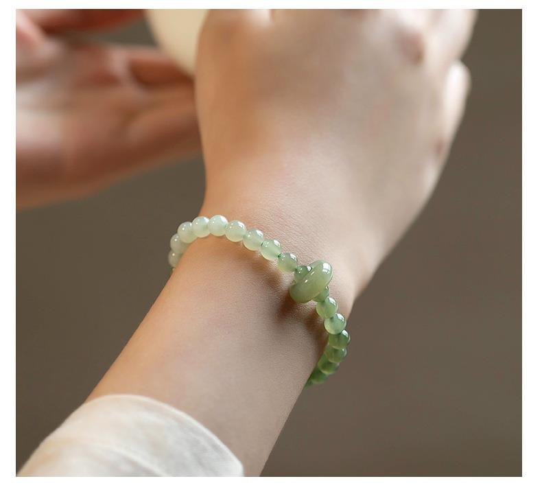 《Tranquility of Green》 Hetian Jade Clear Lake Green Bracelet