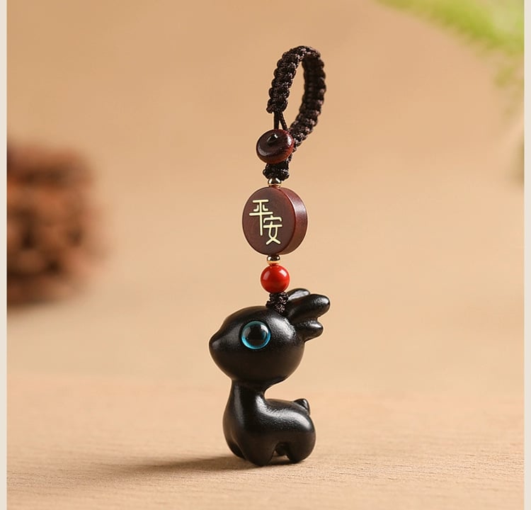 Free today《One Deer is Safe》 Sandalwood Deer Keychain Car Pendant