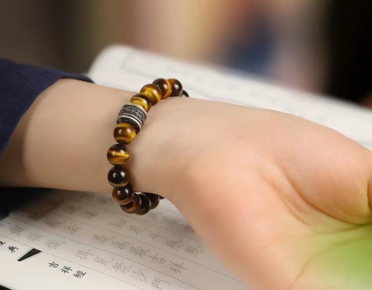 《Mounting Wealth》 Natural Yellow Tiger Eye Stone Buddha Bead Bracelet