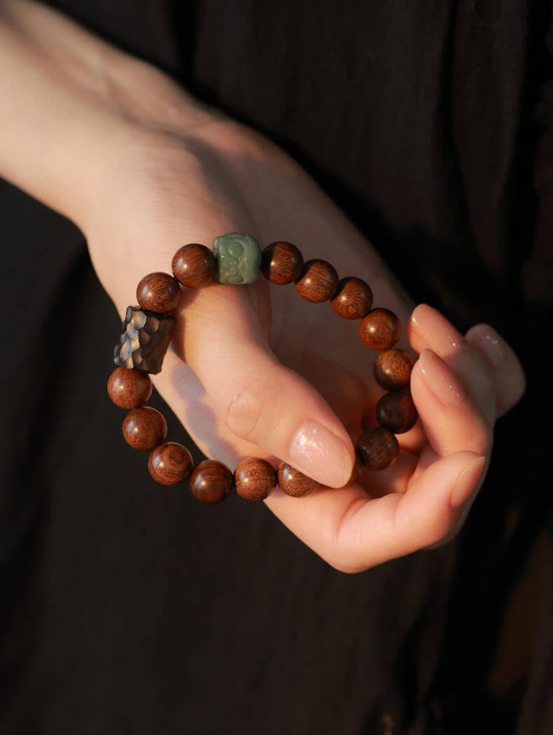 《Awakening Lion》 Ebony Wood Bracelet Playing Bracelet