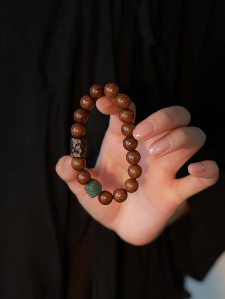 《Awakening Lion》 Ebony Wood Bracelet Playing Bracelet