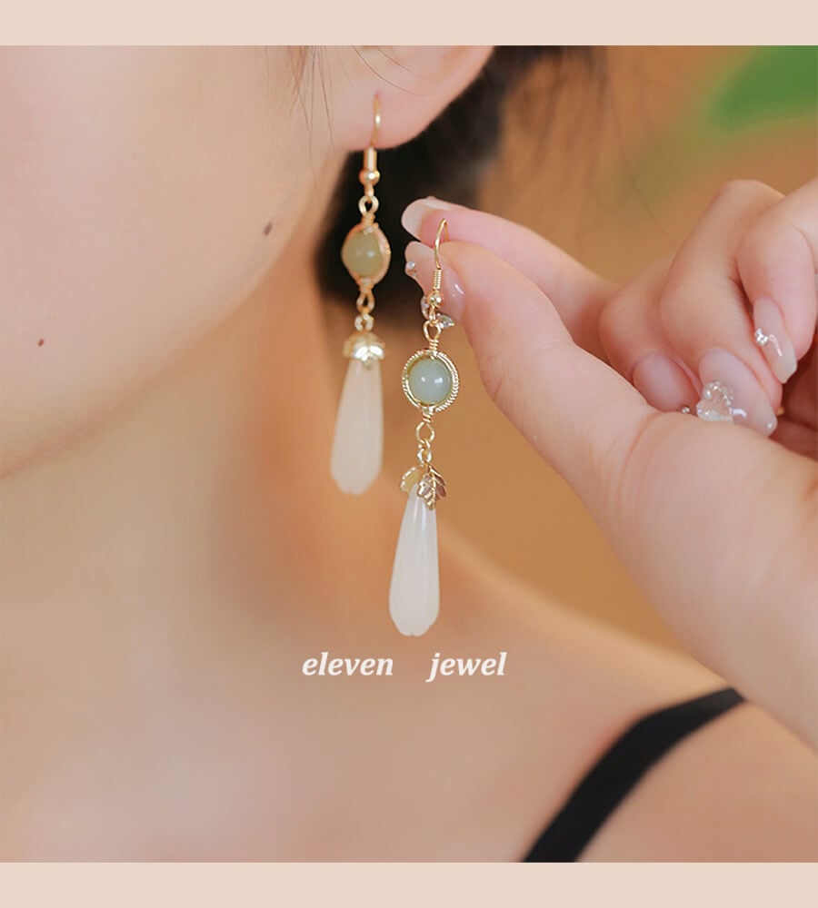 《Tinglan》 new Chinese style Hetian jade water drop ancient style earrings