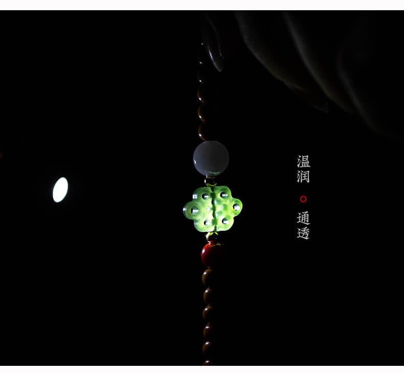 Listen to the rain and enter the load ~ Olive stone lotus hanging neck long mobile phone chain