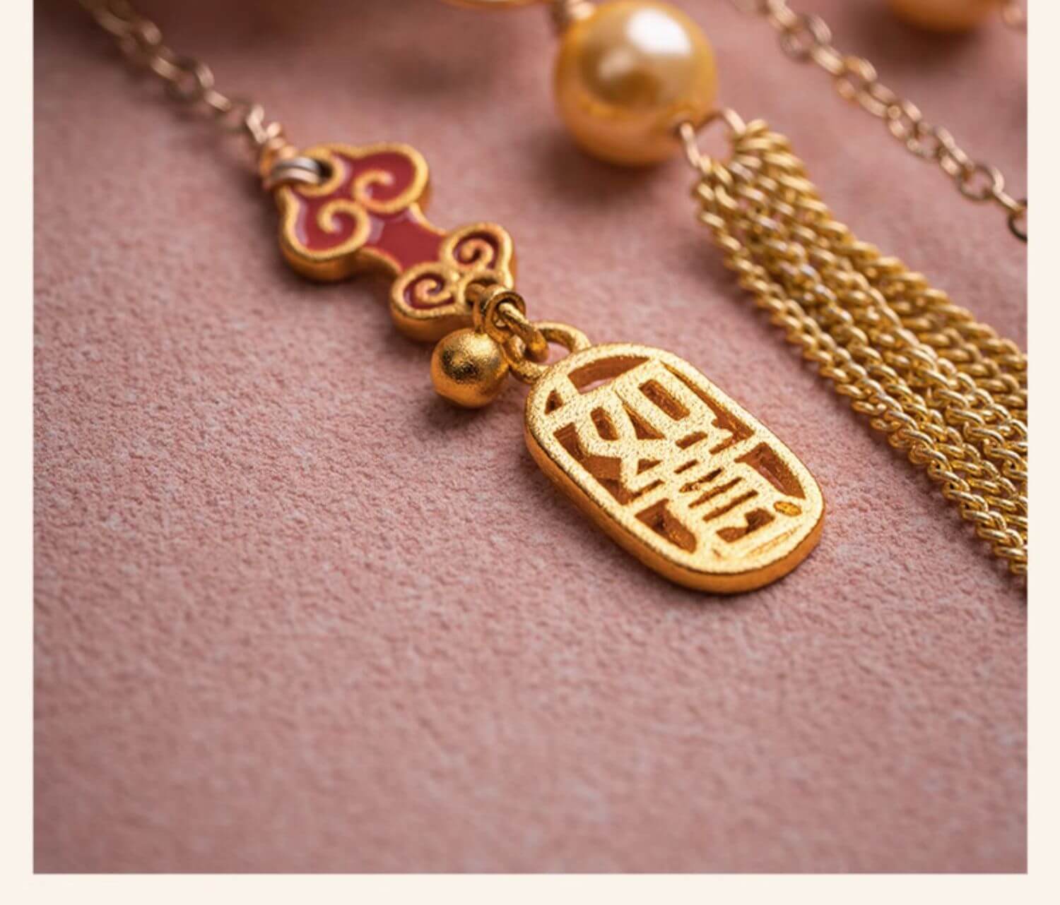 Fengguanxiapei~Guochao antique car pendant