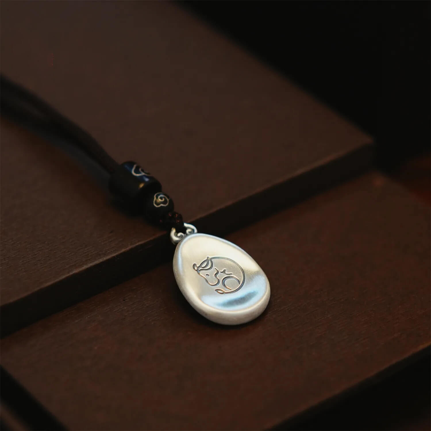 《Twelve Zodiac Signs》 water drop tag solid necklace