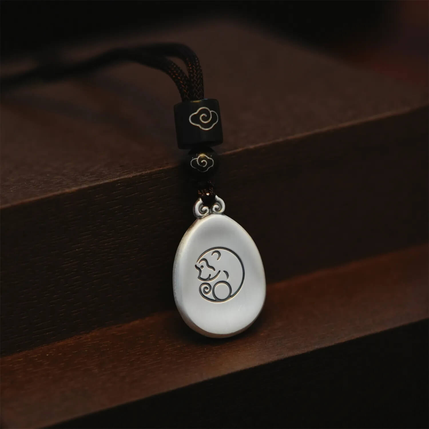 《Twelve Zodiac Signs》 water drop tag solid necklace