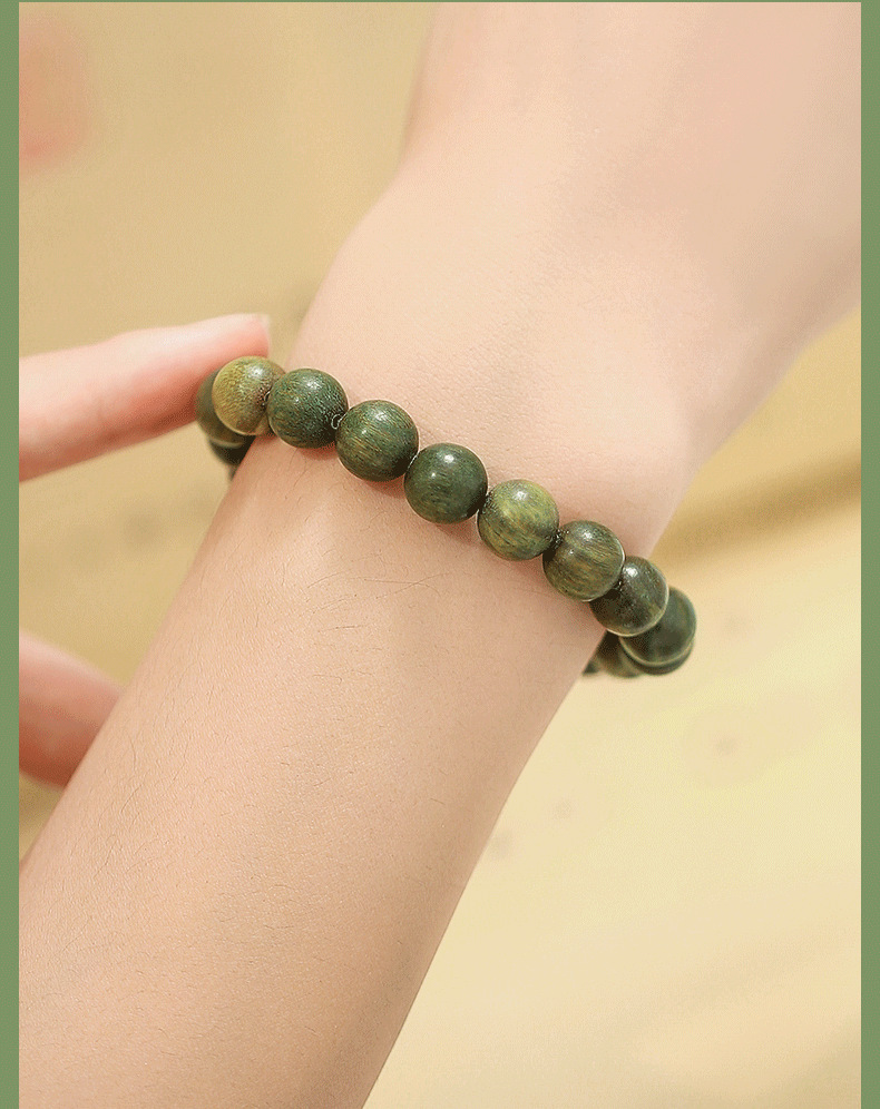 《Zen Heart》 White Bodhi Lotus Natural Green Sandalwood Bracelet